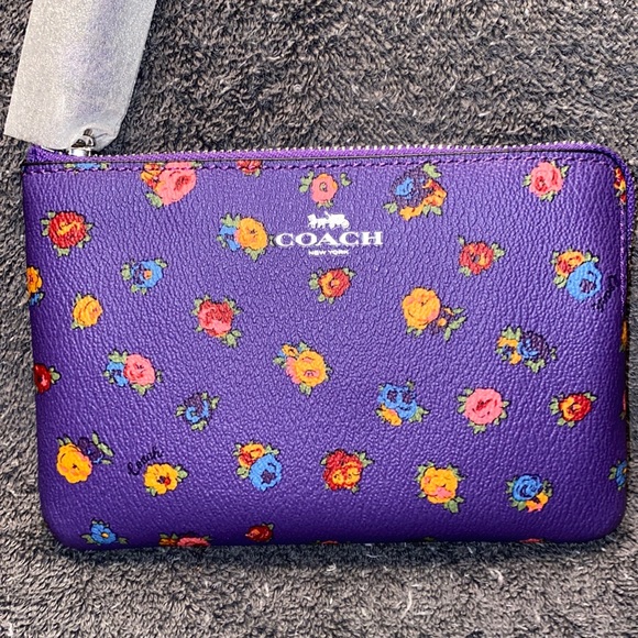 Coach Handbags - NWT Coach Corner Zip Wristlet with Mini Vintage Rose Print